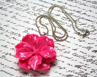 Flower necklace