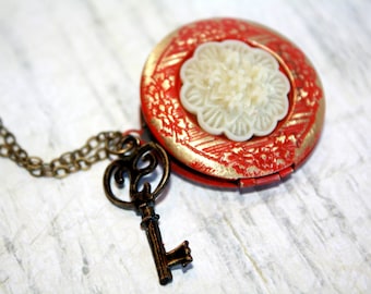 Collar de medallón floral rojo, collar de medallón de latón, medallón de flor roja vintage