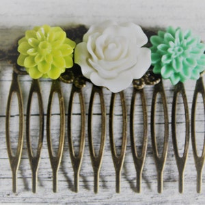 Flower Hair Accessory, Bridal Hair Comb, Collage Hair Comb, Bridesmaid Gift, Wedding Accessory