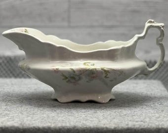 Vintage  Porcelain Gravy Boat Victoria Carlsbad Austria Floral Serving Dish Antique Victorian Tableware Cream Sauce Boat