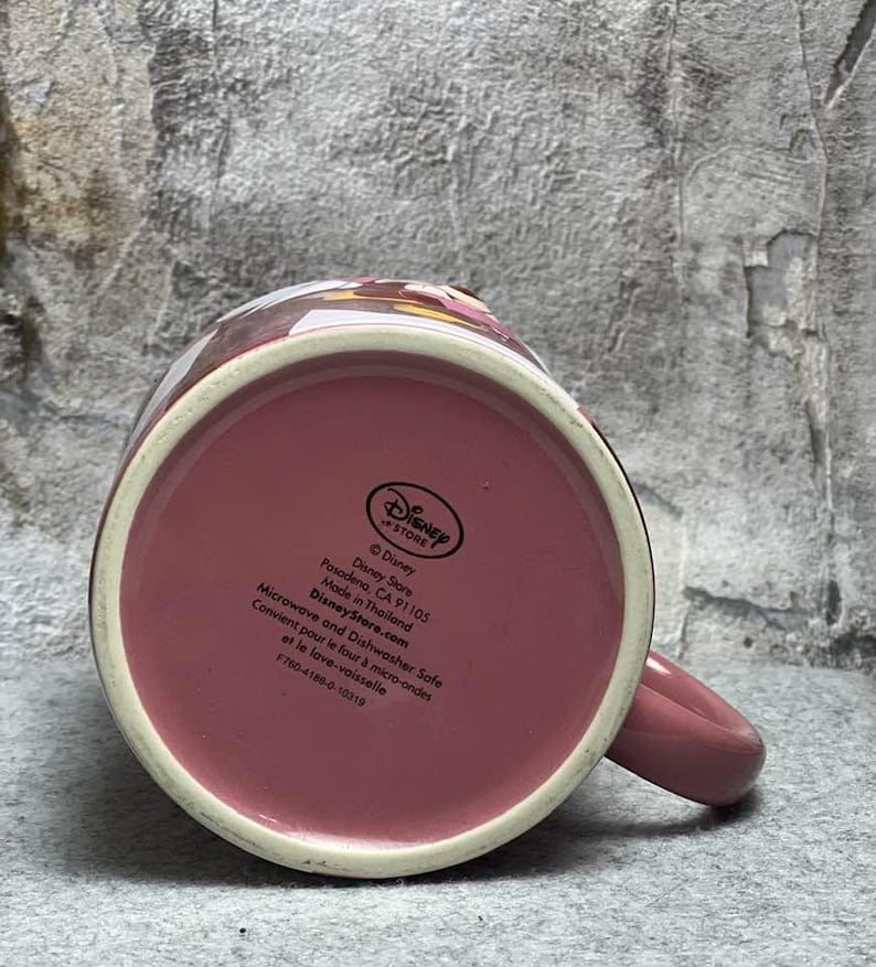 Disney Store Minnie Mouse Pink Ceramic Coffee Mug 16 oz Large Face Graphic Collectible Cup 2015 afbeelding 7