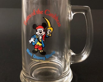 Jarra de cerveza de cristal vintage de Piratas del Caribe de Walt Disney World, recuerdo de Mickey Mouse