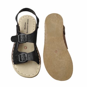 Sandales de mise à la terre en cuir faites main pour hommes | Rivet en cuivre, mocassins aux pieds nus, semelle en cuir, noir