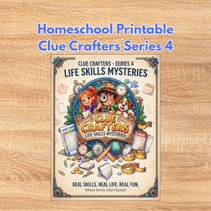 以下が含まれることがあります： 「Clue Crafters Series 4 Life Skills Mysteries」と題されたホームスクール用印刷可能アクティビティシート。イラストには、虫眼鏡、コンパス、地球儀、メジャー、コイン、家事チャートを持つ2人の子供と犬が、クリーム色の背景に描かれています。