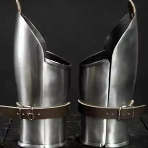 Paire de brassards de guerrier médiéval | Arm Guard GN pour Steel Warrior | Brassards en acier de combat pour GN | Armure de protège-bras pour cosplay