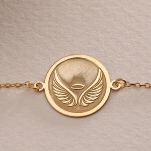 Silver Angel Wing Bracelet , Angel Wings Bracelet , 925K Silver Minimalist Angel Wings Bracelet , Angel Jewelry Gifts , Birthday Gift Mom
