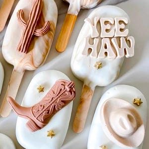 Cowboy Western Cowgirl Chocolate Treats Dipped Drizzled Pretzels Rice Krispies Cakepops Cakesicles Oreos Baby Shower Birthday Boots Hat