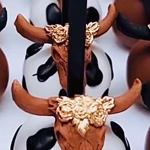 Cowboy Western Cowgirl Chocolate Treats Dipped Drizzled Pretzels Rice Krispies Cakepops Cakesicles Oreos Baby Shower Birthday Boots Hat