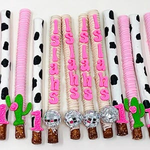 Cowboy Western Cowgirl Chocolate Treats Dipped Drizzled Pretzels Rice Krispies Cakepops Cakesicle Oreos Baby Shower Birthday Boho Boots Hat