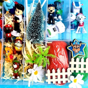 Brandweerspeelset voor puppy's | 10 reddingspups en -auto's + vulkaan in jutezak | Jumbo Play-Doh, toppers, bedels, hekken | Cadeauverpakking