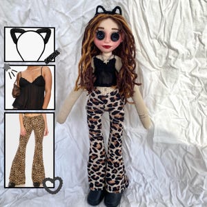 Muñeca Mini Me personalizada estilo Coraline: muñeca artística OOAK hecha a mano con ojos de botón imagen 9