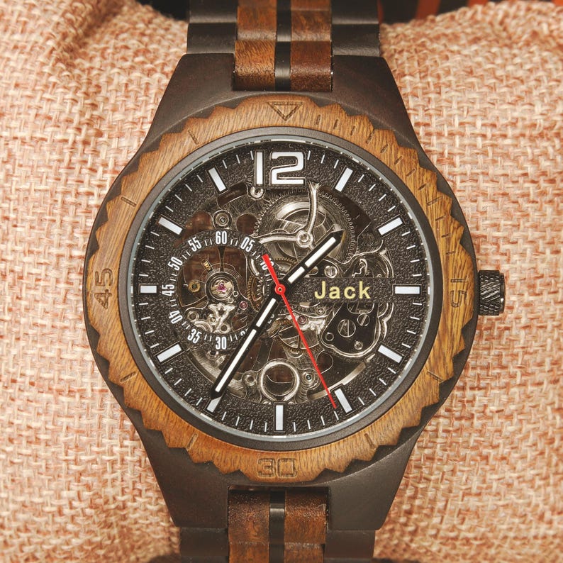 Gegraveerd mechanisch horloge, gepersonaliseerd houten automatisch polshorloge, verjaardagscadeau voor hem afbeelding 1
