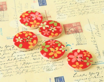 Set 13 RED Craft Ideas Flower Printed Wood round buttons