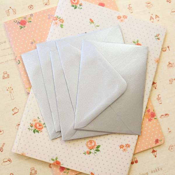 Metallic Silver Pearl C7 Envelopes 10pc