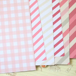 Lot 03 papier cartonné imprimé Mélange de roses rétro 250 g