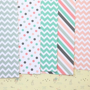 Lot 01 papier cartonné imprimé Spring Fever Mix 250 g/m² - Gris menthe rose