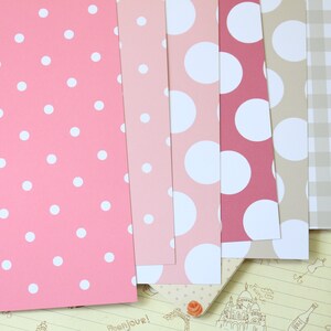 Lot 02 papier cartonné imprimé Mélange de roses rétro 250 g