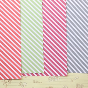Ensemble de 02 papiers cartonnés imprimés rayures diagonales 250 g/m² - Orange Vert Gris