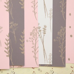 Lot 02 papier cartonné imprimé mélange botanique rose et or 250 g