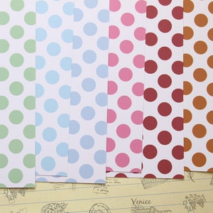 Ensemble de 02 papiers cartonnés imprimés Grands pois pastel 250 g/m²