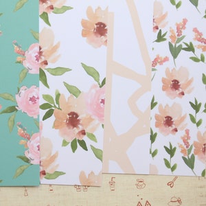Lot de 02 papier cartonné imprimé mélange floral gracieux 250 g