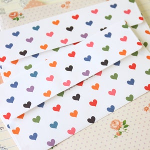 Bright Hearts Natural Pattern Envelopes image 3