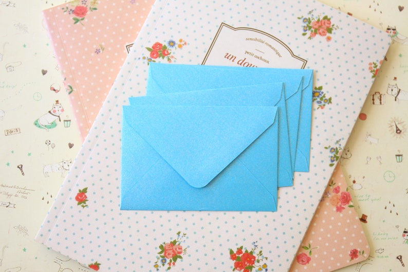 Baby Blue Pearlescent mini envelopes and note cards