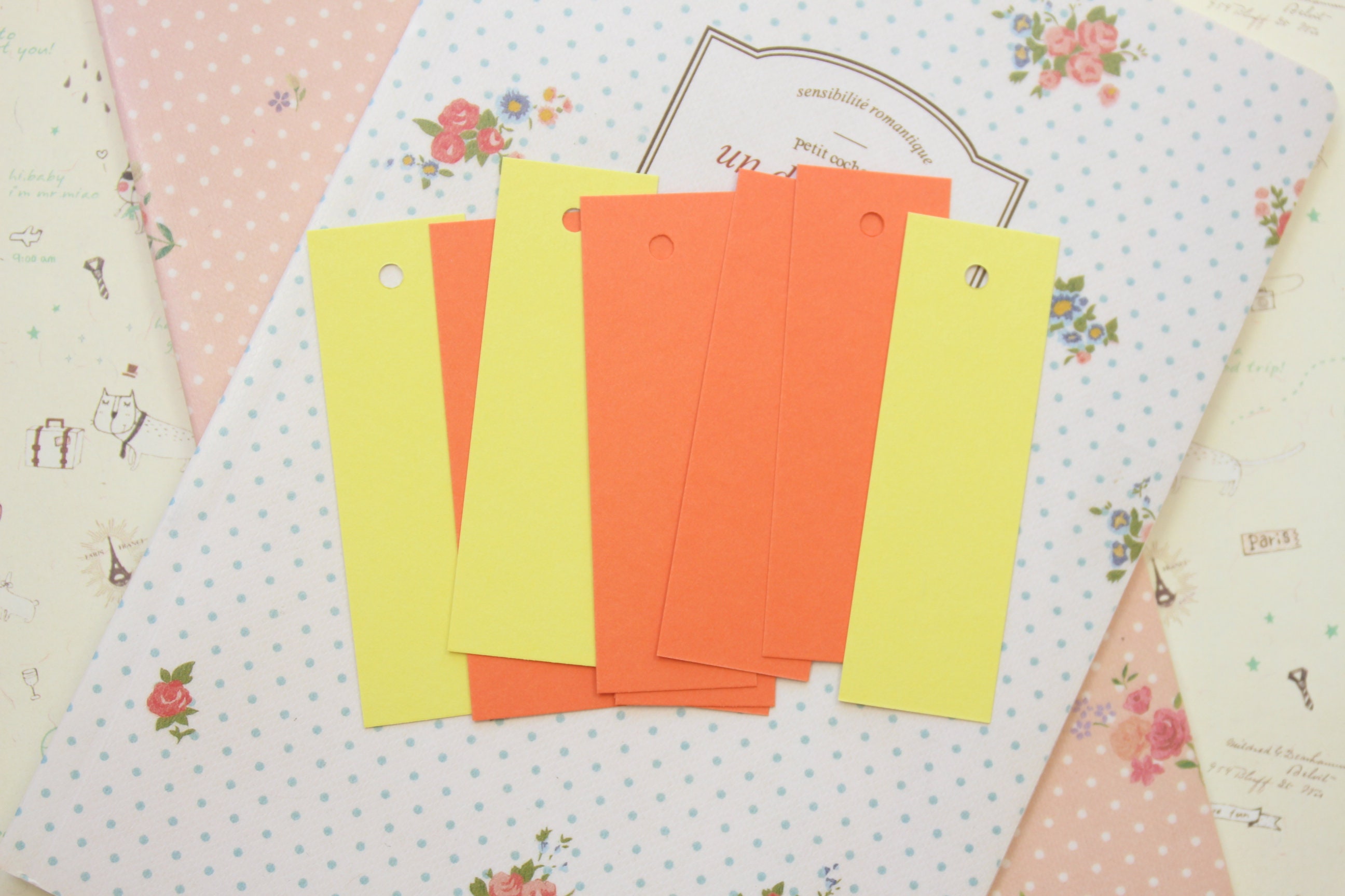 Colour Less Tag Thin Gift Tags - Narrow Blank Kraft Brown White Mix Colour Paper Price ...