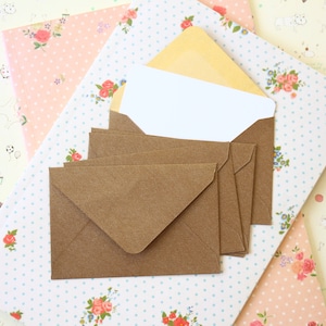 Mini enveloppes texturées bronze et cartes pour correspondance