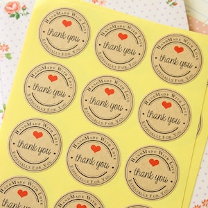 Etiquettes autocollantes rondes imprimées en papier kraft, spécialement pour vous, faites main avec amour