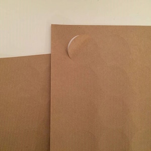 1 1/2 po. Étiquettes vierges kraft rondes nervurées marron 175 pcs