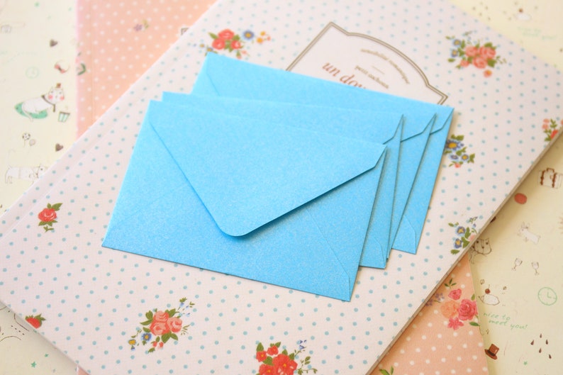 Baby Blue Pearlescent mini envelopes and note cards