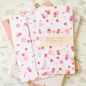 Enveloppes Cerises à motif naturel