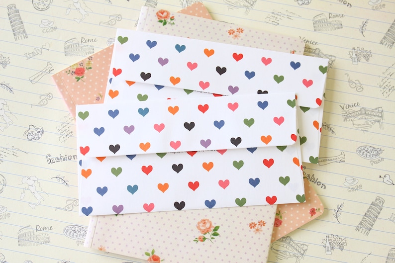 Bright Hearts Natural Pattern Envelopes image 2