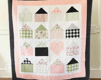 MUSTER (PDF)--Home is Where the Heart Is Quilt Pattern