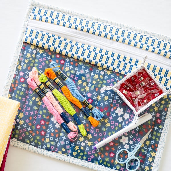 PDF PATTERN--The Vinyl Project Pouch Pattern