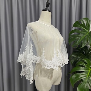 Elegant Wedding Cape, Bridal Shawl, Simple Tulle Wrap for Brides, Lace Bridal Cloak, Wedding Accessories for Photoshoots, Bridal Props