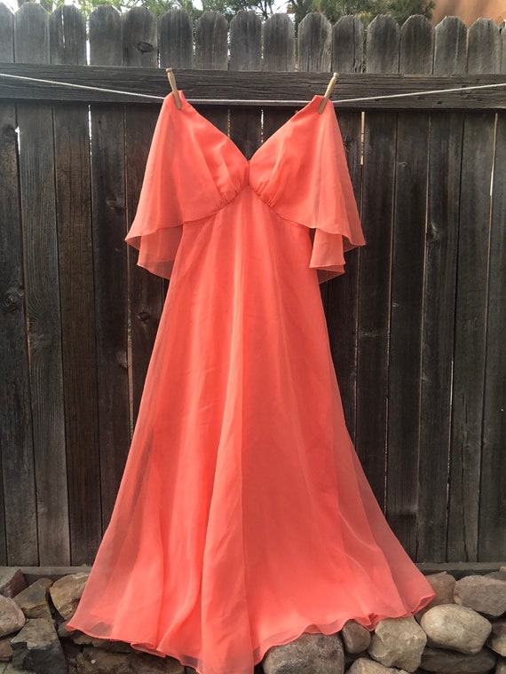70s Dancing Queen Formal Coral Dress - M