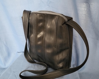 10" Rubber Top-zip Purse - a durable rubber purse made from upcycled bike inner tube