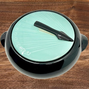 Vintage Kenwood USA Atomic Black and Turquoise Ovenproof Ceramic Sundial Lid Baking Dish / Vintage Atomic Casserole Dish