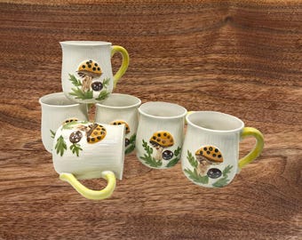 Arnels Mushroom Mugs, Mid-Century Ceramic, Kitschy Kitchen Decor, Set of 4