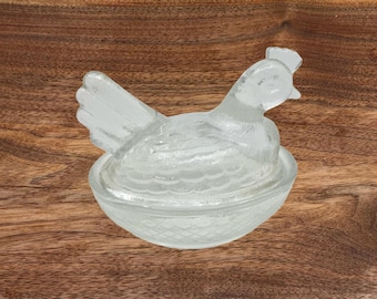 Vintage Clear Glass Hen on Nest: Candy Trinket Dish