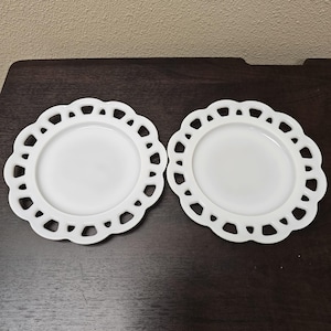 Vintage Hazel Atlas Milk Glass Plates - Set of 2