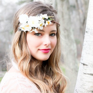 wedding hair accessories, white bridal hairpiece, wedding headband, flower hair accessory image 1