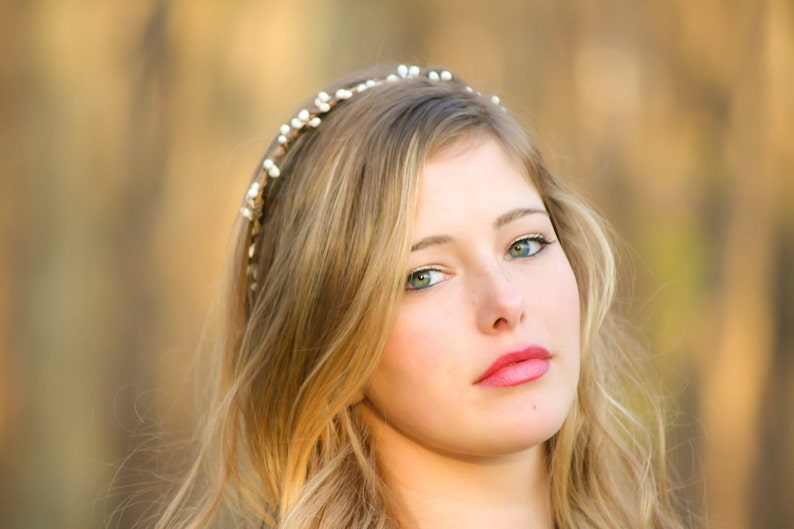 wedding headband, bridal headband, bridal headpiece, Bridal tiara with white berries, woodland bridal wreath image 2