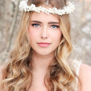 flower and pearl hair crown, pearl headpiece, wedding headband, bridal headpiece, wedding headpiece, wedding hair accessories