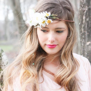 wedding hair accessories, white bridal hairpiece, wedding headband, flower hair accessory image 2