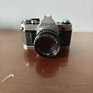 Canon AE-1 35mm SLR Film Camera – FD Mount, Shutter-Priority, Fully Tested, Vintage Photography Gift