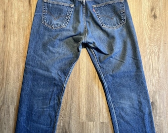 Vintage Levis 501 Jeans 34x26 90-tals blå normal rak USA-tillverkad denim hög