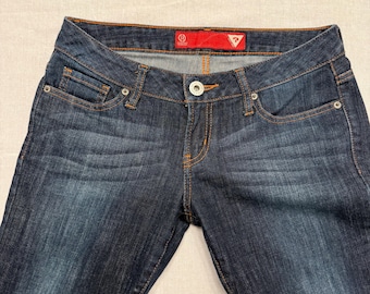 Y2K Guess Jeans, Women's Size 27R, Whiskered Skinny Dark Wash Low Rise